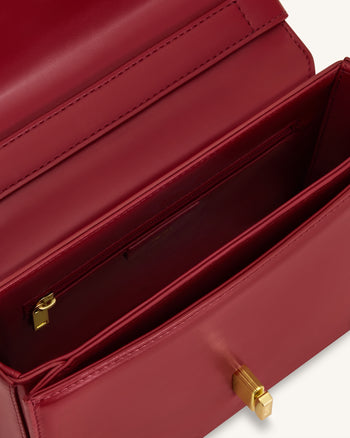 Evania Lock Shoulder Bag - Red