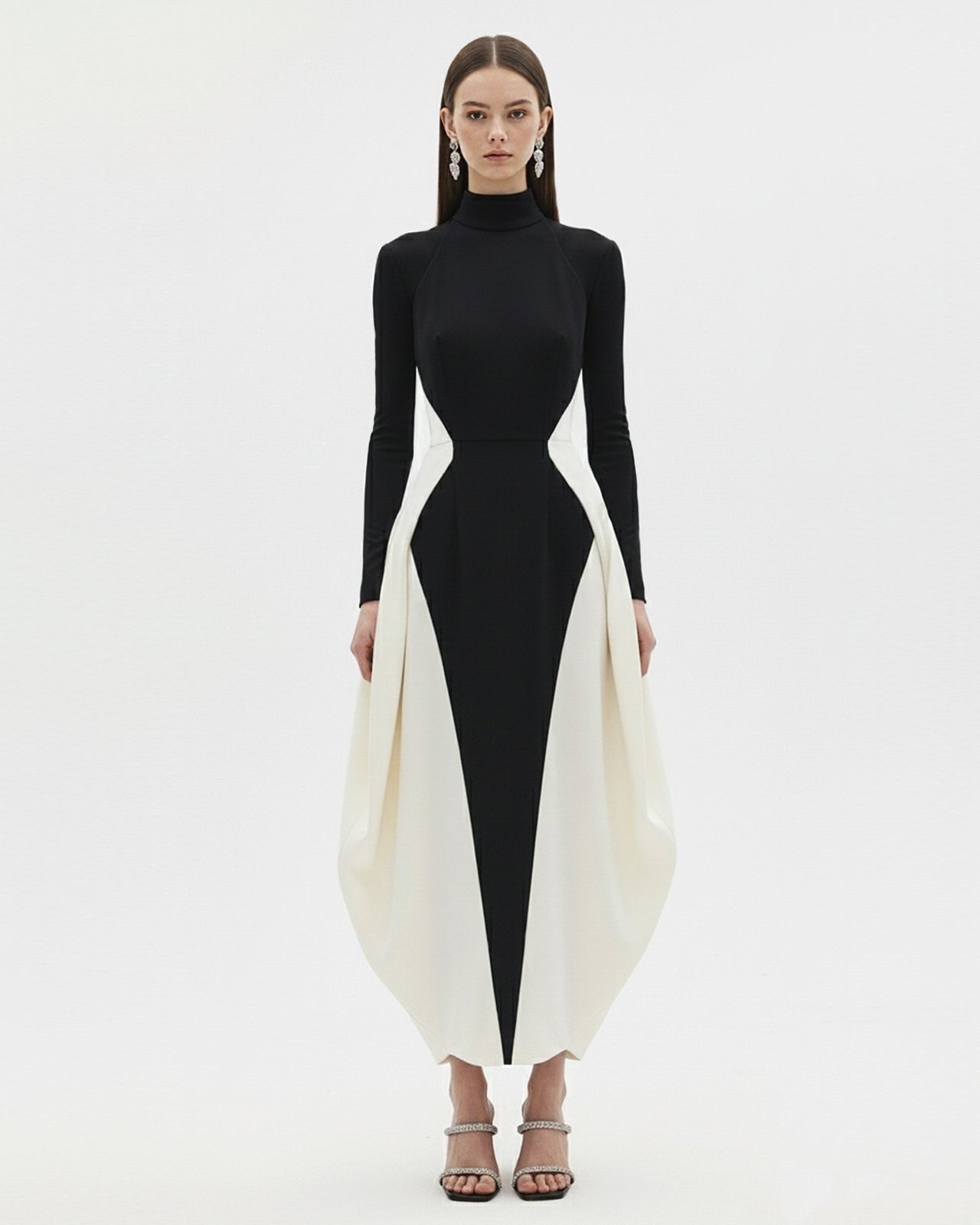 Monochrome Paneled Long-Sleeve Maxi Dress - Black